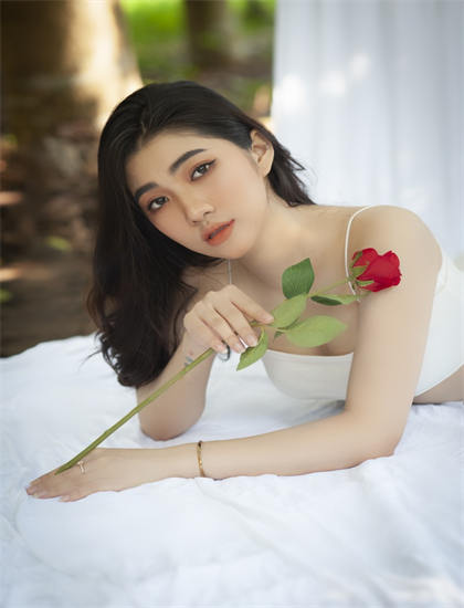 一寸相思电视剧免费观看全集_骄阳伴我电视剧在线观看_夫妻那些事全集免费观看电视剧
